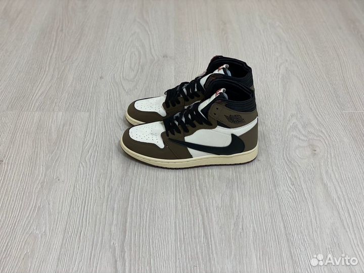 Кроссовки Air Jordan 1 Travis Scott Cactus Jack