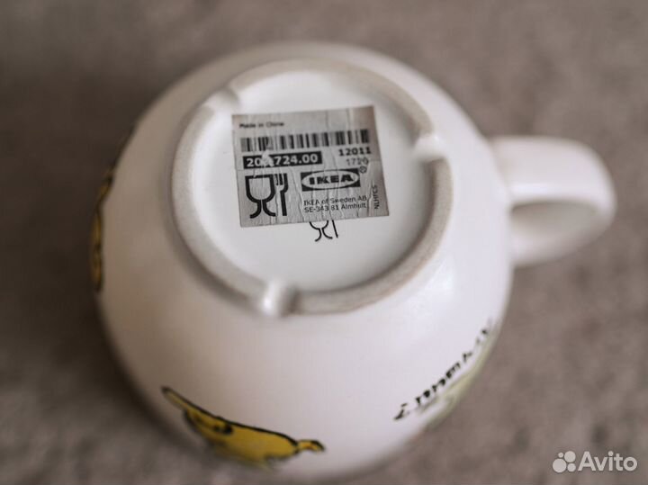 Чашка IKEA со стикерами