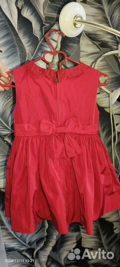 Платье пышное праздничное