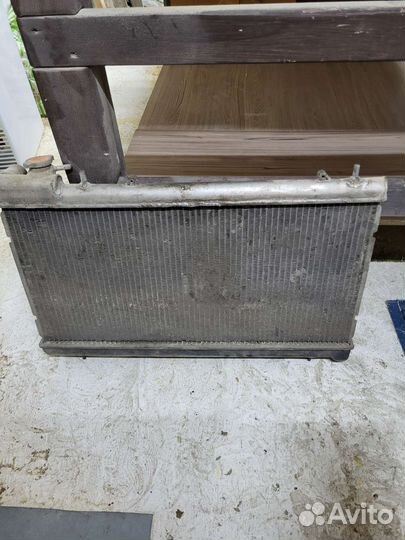 Радиатор охлаждения subaru forester sf 5