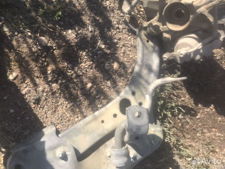 Рычаг правый Hyundai Solaris 1