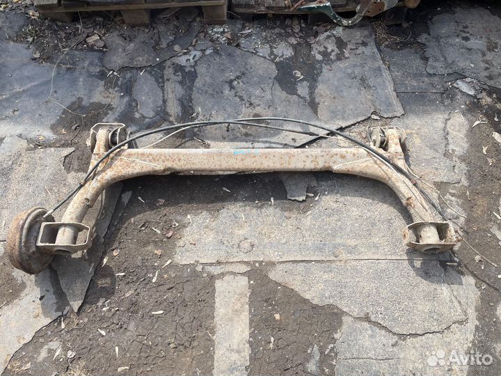 Задняя балка Volkswagen Jetta 2 Golf 2