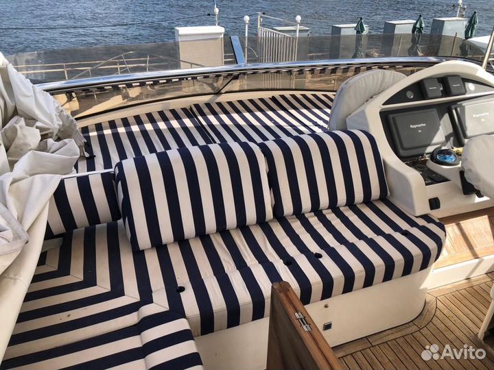 Яхта с флайбриджем Pearl 60, 2007 г