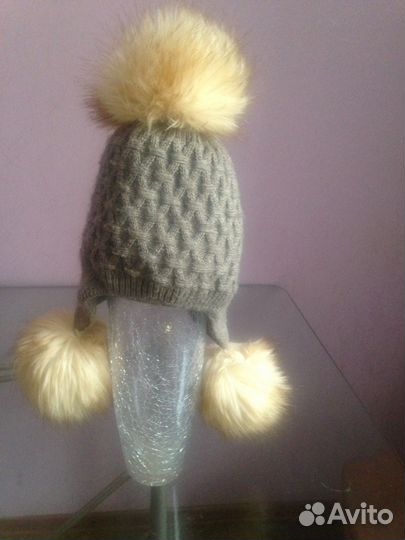 Зимняя шапка на девочку 8-12 лет