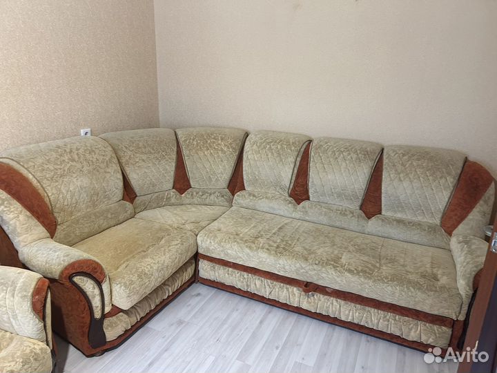 Диван раскладной и кресло