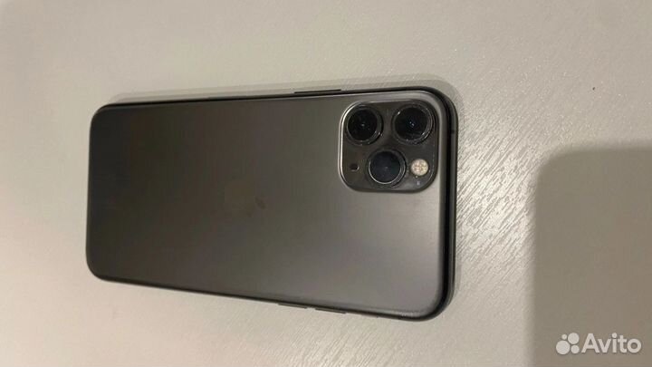 iPhone 11 Pro, 64 ГБ