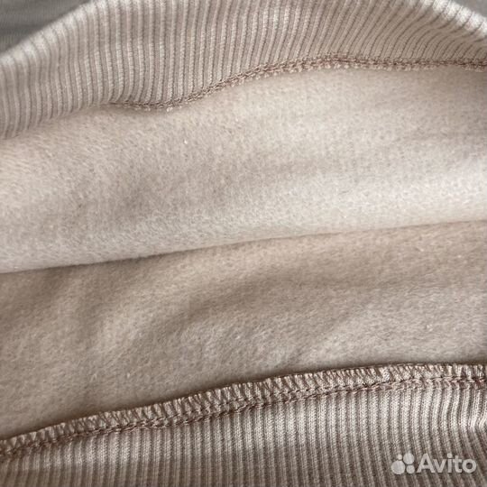 Кофта новая на девочку