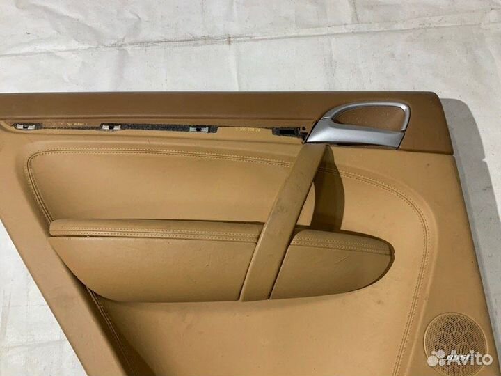 Обшивка двери задняя левая Porsche Cayenne 955