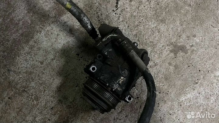 Компрессор кондиционера mercedes w202 2.4