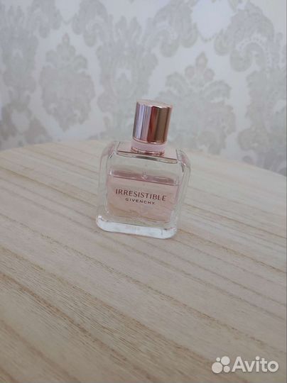 Givenchy Irresistible Eau de Toilette, 35 мл