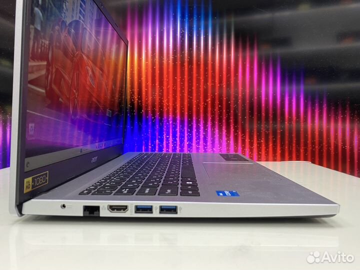 Acer FullHD IPS/i3-1215U/8GB/256GB/UHD