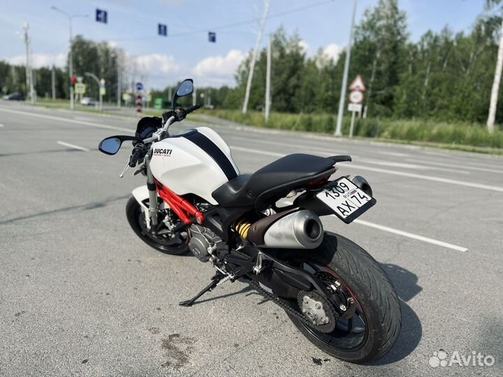 Ducati monster 796 ABS