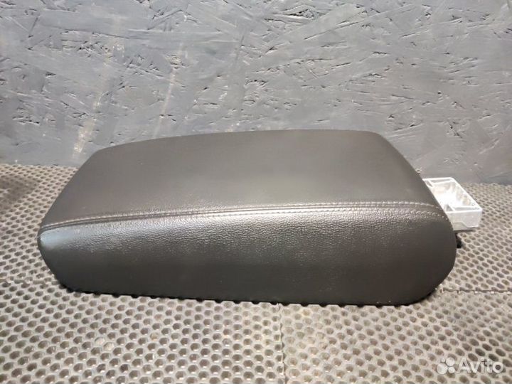 Подлокотник передний Audi A6 C7 cdnb 2014