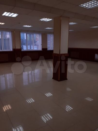 На первой линии у ТЦ Лента на гпз, 760 м²