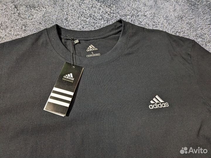 Лонгслив Adidas