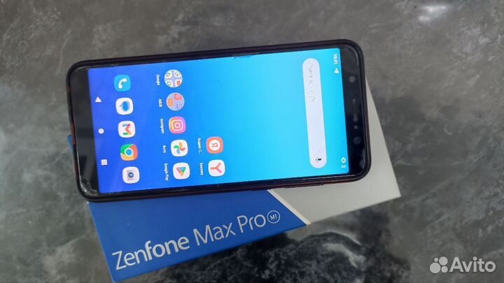 ASUS ZenFone Max Pro M1 ZB602KL, 3/32 ГБ