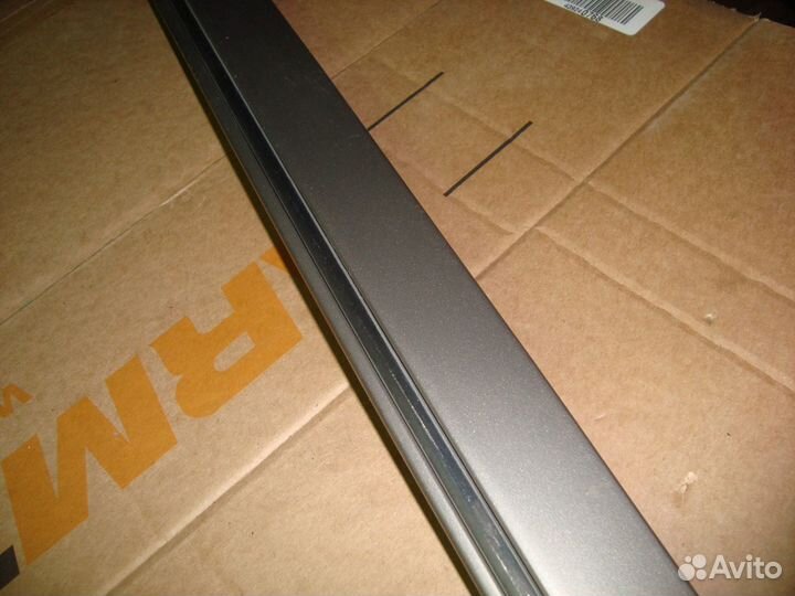 Накладка двери передней левой C208 A2516902132