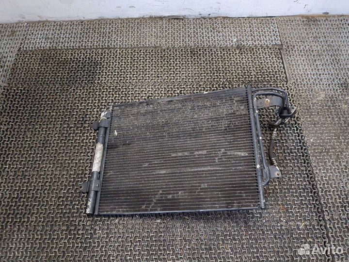Радиатор кондиционера Volkswagen Touran, 2005