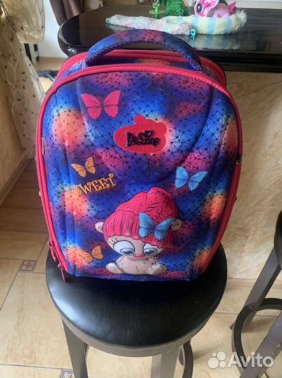 Ранец школьный для девочки