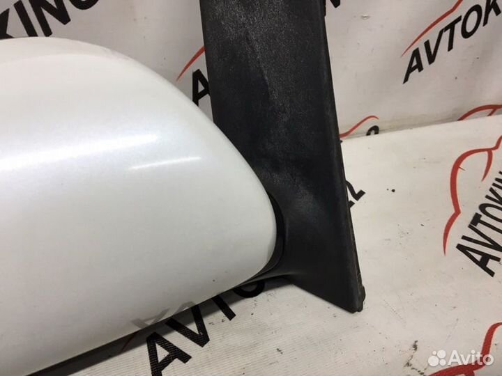 Зеркало заднего вида боковое правое Toyota Wish