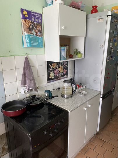 Комната 12 м² в 4-к., 1/9 эт.