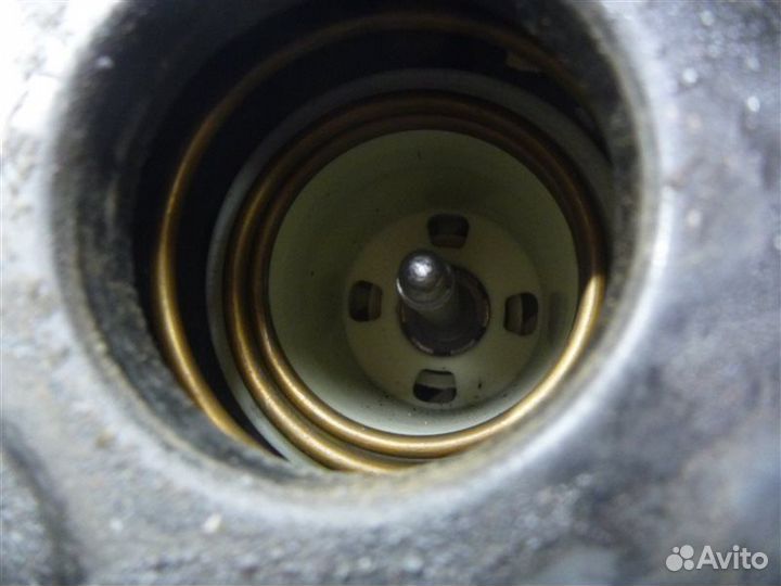 Вакуумный усилитель Audi A6 4B5 AKE 2000