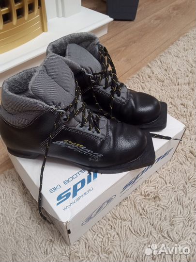 Полный лыжный комплект.36 р