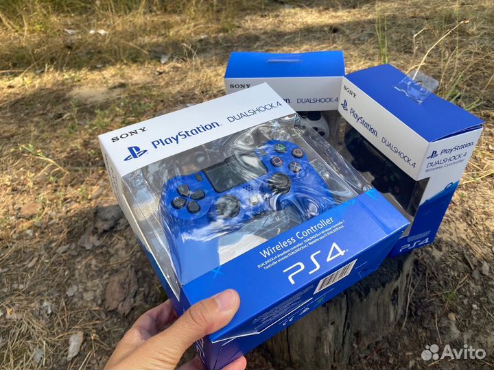 Джойстик Playstation 4 - новый