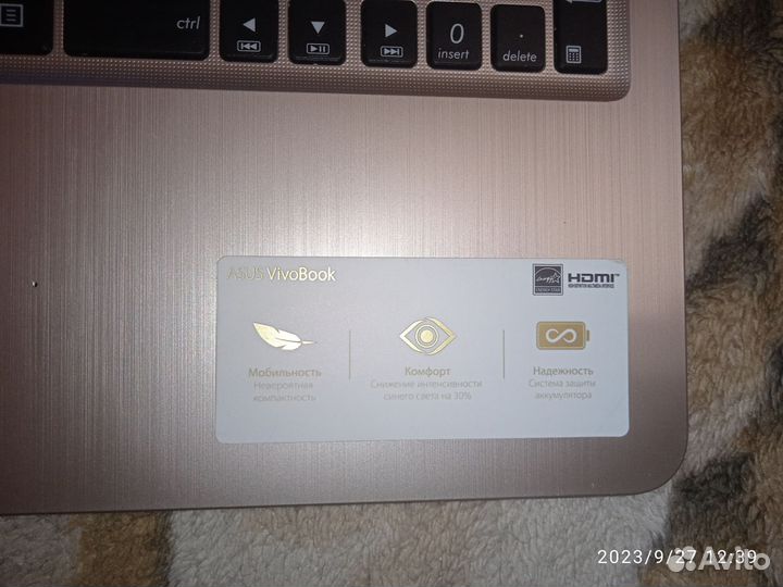 Ноутбук asus