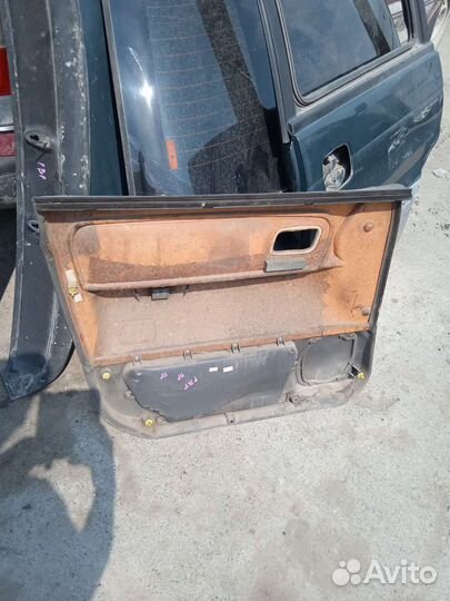 Дверная карта передняя правая Mitsubishi RVR Z N11