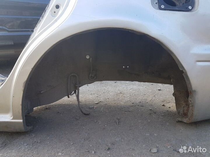 Крыло заднее заднее левое Toyota Camry CV40 3CT