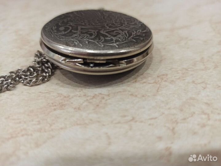 Часы карманные молния