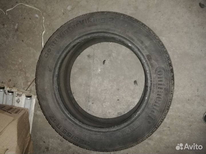 Continental ContiVikingContact 2 225/55 R17