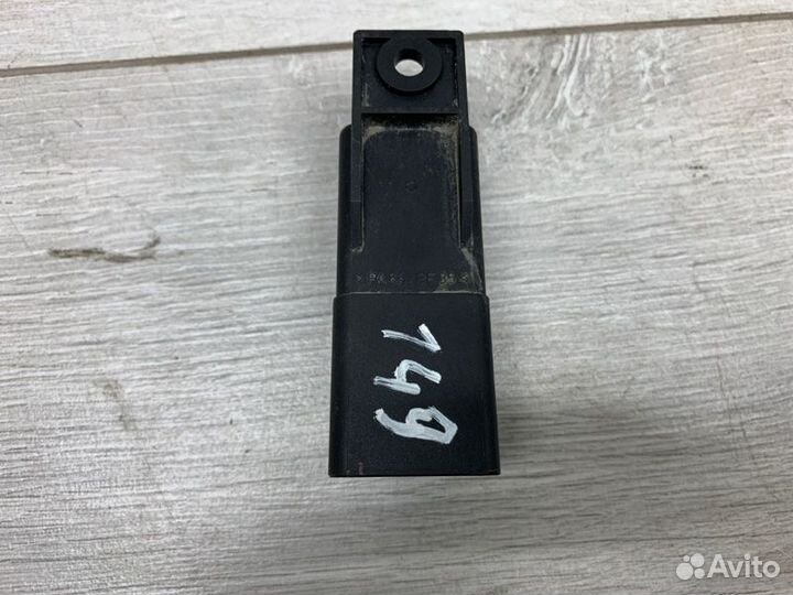 Блок управления свечами накала Volkswagen Golf