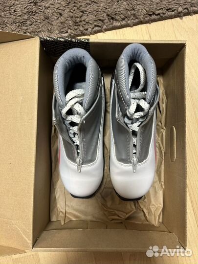 Лыжные ботинки Frostzone