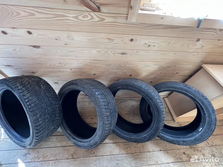 Roadstone Winguard Ice Plus 2.25/4.5 R17 S