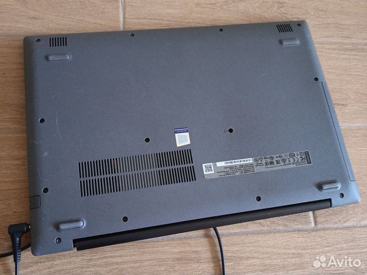 Ультрабук Lenovo Ideapad 320, i3 6006u2,00GHz