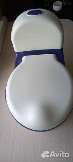 Детский горшок в виде унитаза