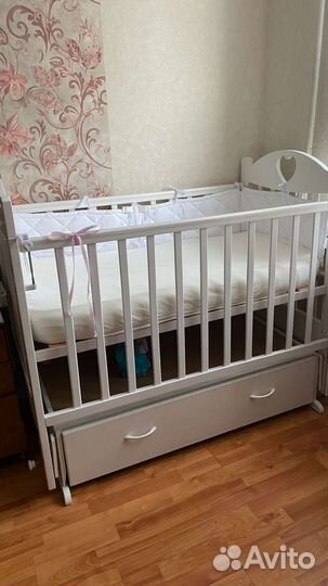 Детская кроватка