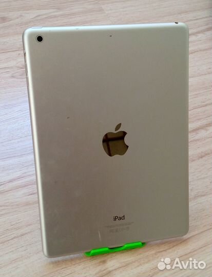 Продам iPad Air (A1474) Wi-Fi 16Gb