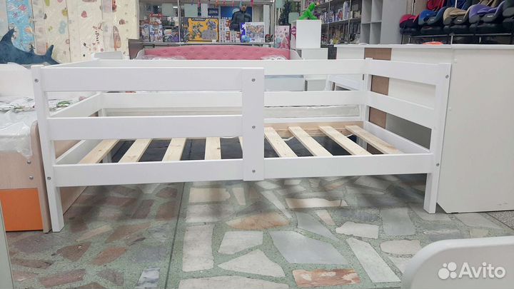 Кровать софа массив 160/80 (новый)