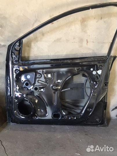 Дверь Volkswagen поло хачбек передняя правая