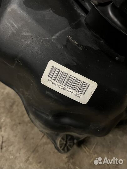 Бензобак Honda TRX