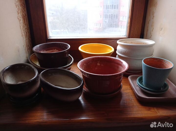 Кашпо горшок для цветов