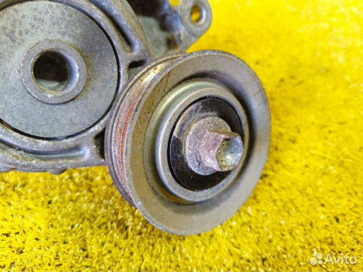 Натяжитель ремня генератора передний Honda Fit/Fit