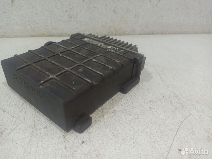 Блок управления двигателем