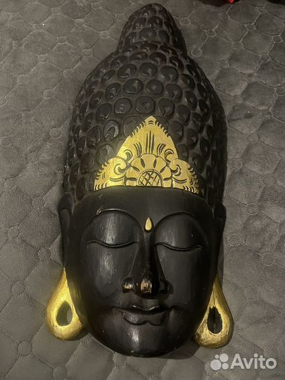 Маска Будды