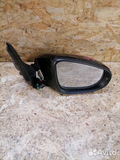 Зеркало правое Volkswagen Golf 6