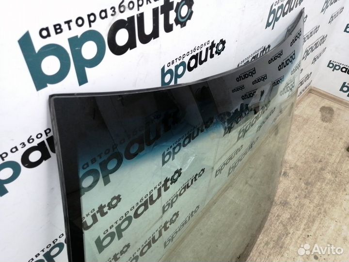 Стекло лобовое Без подогрева датчиков дождя света