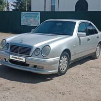 Mercedes-Benz E-класс 2.3 AT, 1995, 336 789 км, с пробегом, цена 550 000 руб.